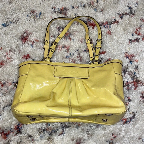 Coach Handbags - Coach Ashley Patent Leather Satchel Shoulder Bag